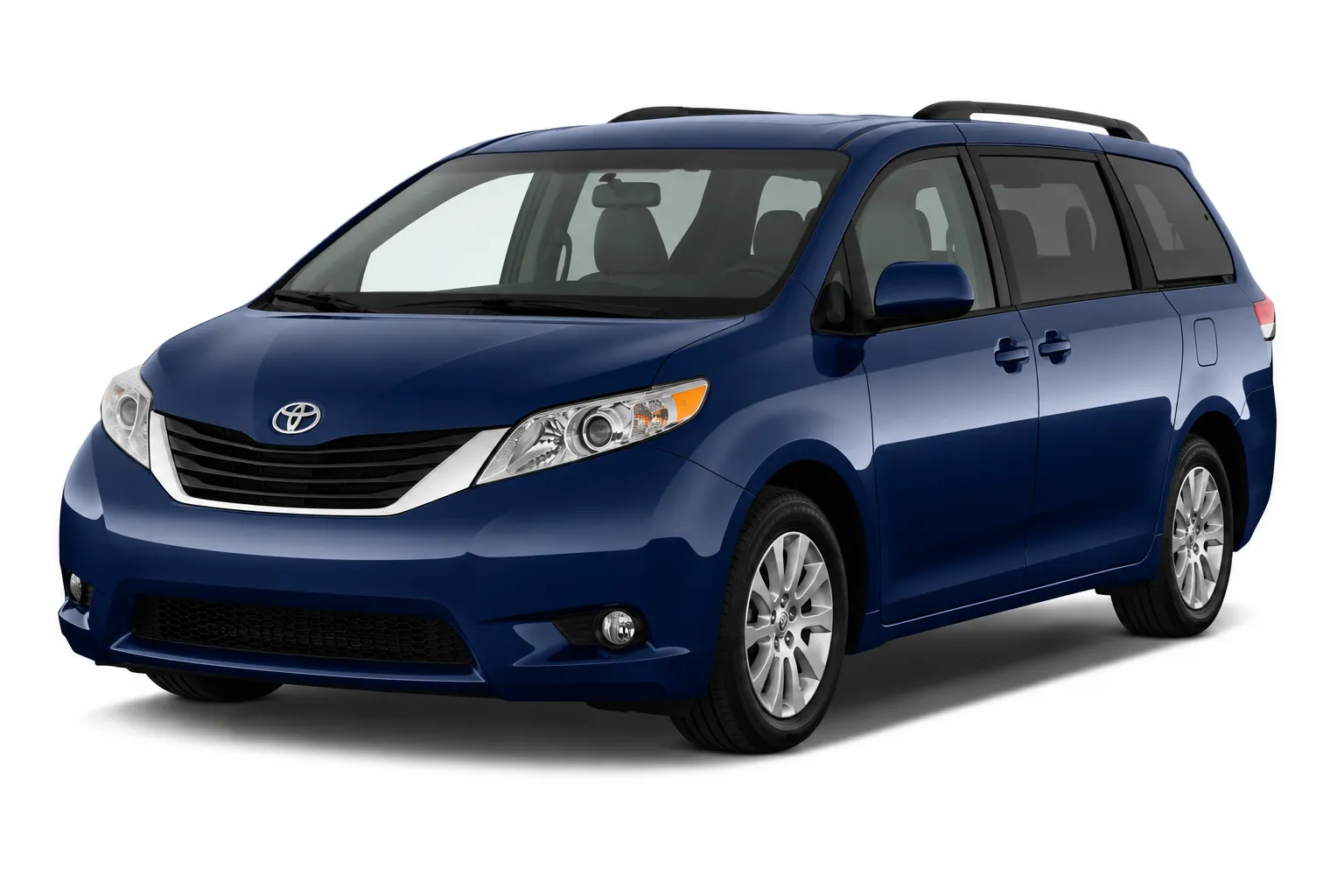 Аренда Toyota Sienna 2011 в Бишкеке — Autotravel